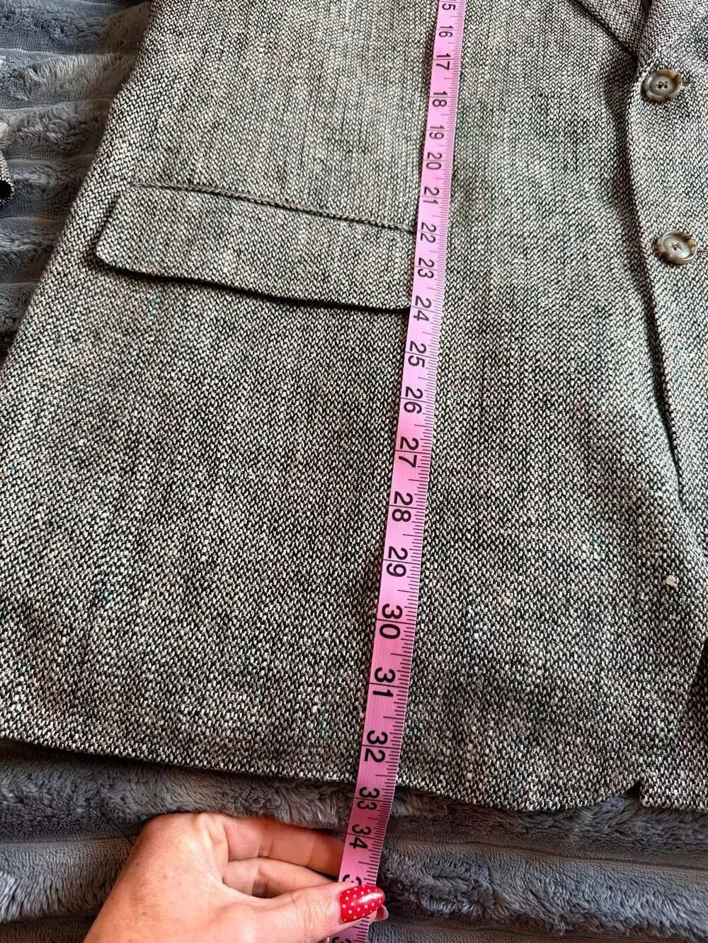 Vintage 100% Silk Herringbone Textured Men's Sport Coat Blazer Quiet Luxury